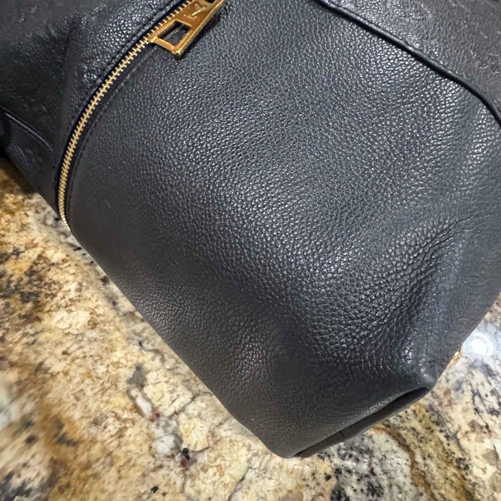 **SOLD**

Louis Vuitton Monogram Empreinte 2WAY Shoulder Bag - Picture 7 of 12